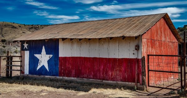 Barn with Texas state flag painted on side